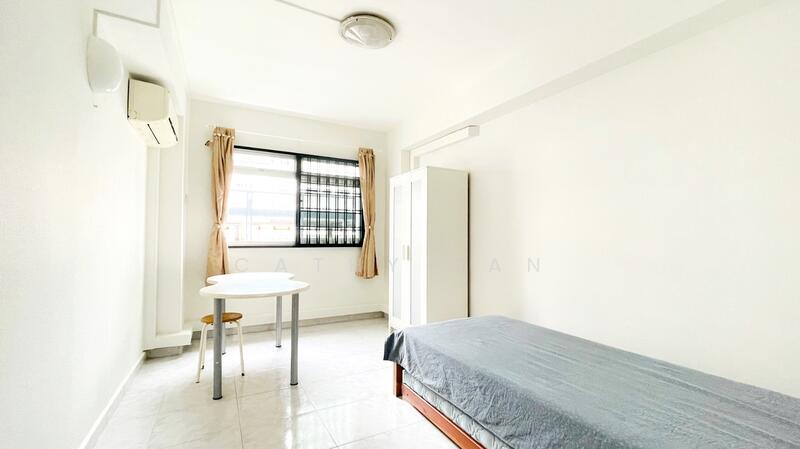 For Rent - 492C Tampines Street 45