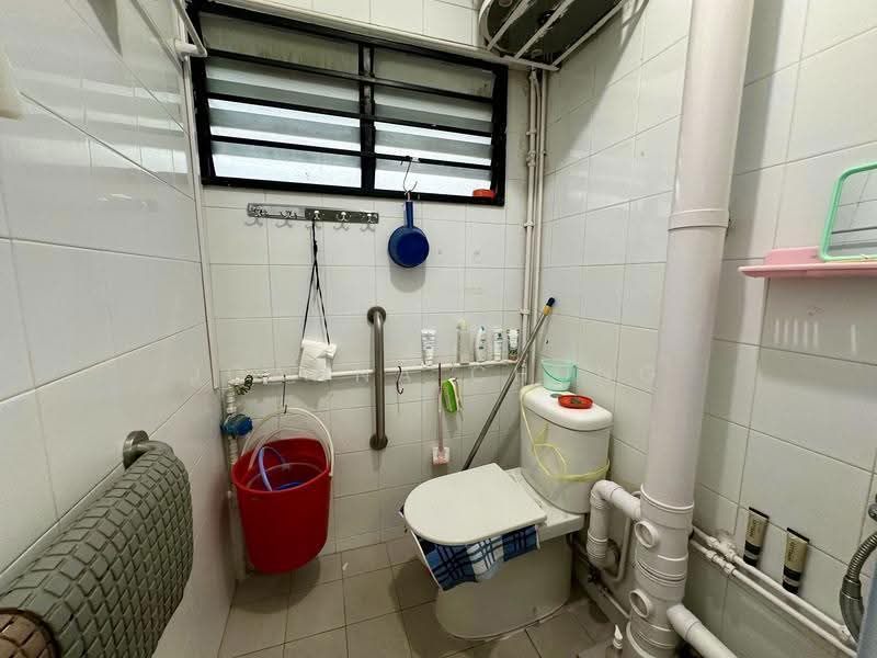 407 Ang Mo Kio Avenue 10, 407 Ang Mo Kio Avenue 10, Ang Mo Kio / Bishan / Thomson, 2 Bedrooms, 927 sqft, HDB Flat For Rent, by Joanna Chung, 25374205 - PropertyGuru.com.sg
