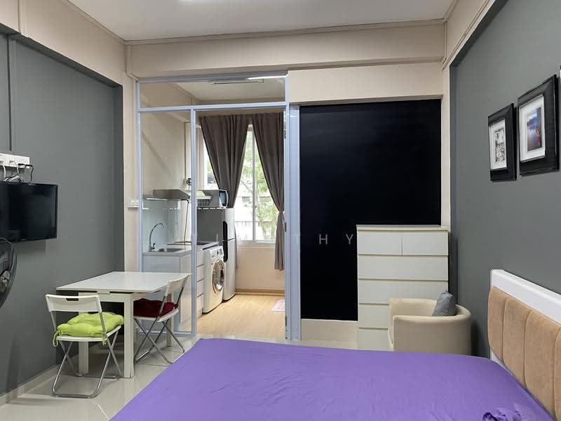 24 Verdun Road Studio Unit | Little India | Farrer Park MRT, Verdun Road, Farrer Park / Serangoon Rd, Studio, 300 sqft, Apartment For Rent, by Timothy Chew, 25374411 - Studio Interior - PropertyGuru.com.sg