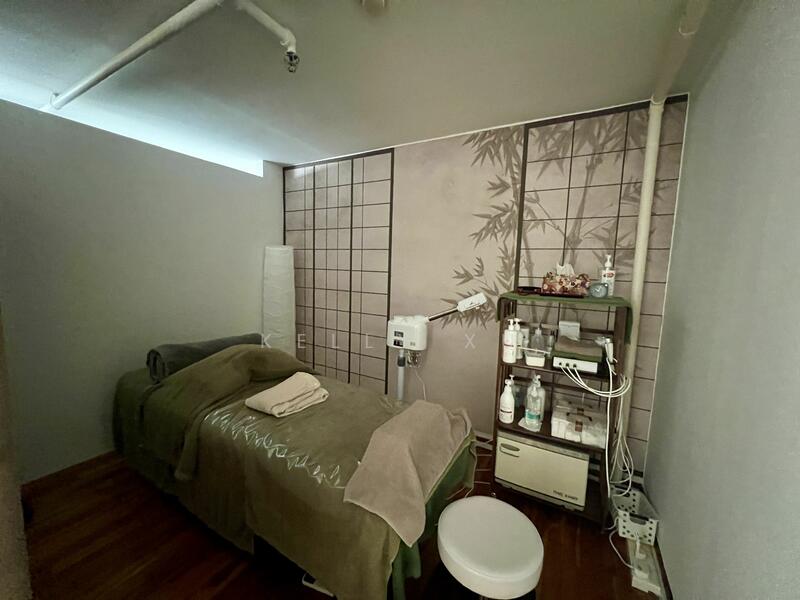 The Central, 8 Eu Tong Sen Street, Boat Quay / Raffles Place / Marina, 646 sqft, Office For Sale, by Kelly Xu, 25374566 - Room 2 - CommercialGuru.com.sg