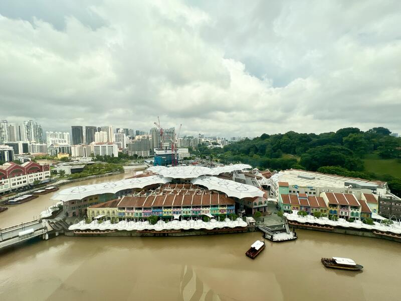 The Central, 8 Eu Tong Sen Street, Boat Quay / Raffles Place / Marina, 646 sqft, Office For Sale, by Kelly Xu, 25374566 - Splendid view looking over iconic Clarke Quay - CommercialGuru.com.sg