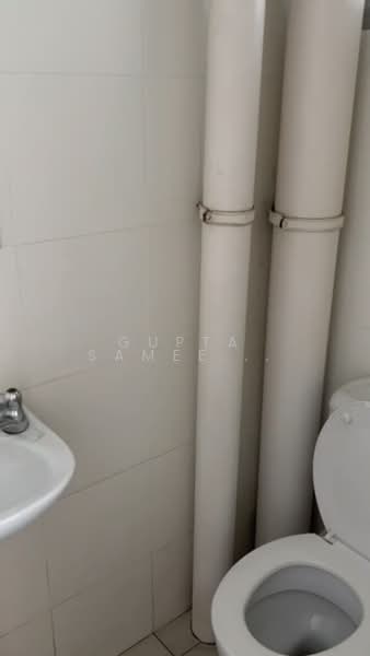 The Parc Condominium, 3 West Coast Walk, Room Rental, 150 sqft, Condominium For Rent, by Gupta Sameer Raj, 25374581 - PropertyGuru.com.sg