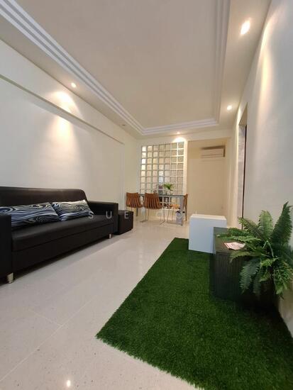 For Rent - 246 Tampines Street 21