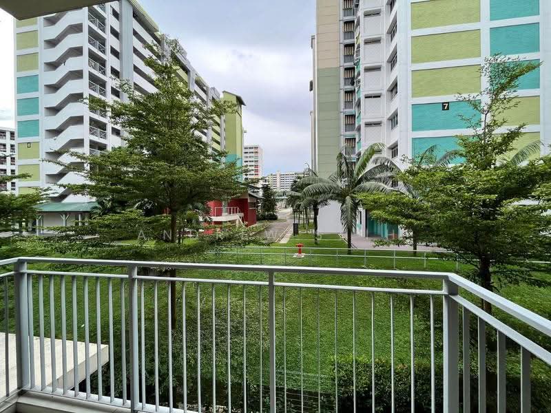 Workers' Accommodation for Rent Near Serangoon MRT, Lorong Lew Lian, Hougang / Punggol / Sengkang, 2 Bedrooms, 549 sqft, Condominium For Rent, by Andrew Shih, 25374987 - PropertyGuru.com.sg