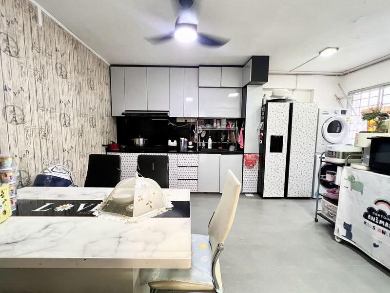 506 Choa Chu Kang Street 51, 506 Choa Chu Kang Street 51, Dairy Farm / Bukit Panjang / Choa Chu Kang, 3 Bedrooms, 1,323 sqft, HDB Flat For Sale, by Jaime Tan, 25375174 - Kitchen - PropertyGuru.com.sg