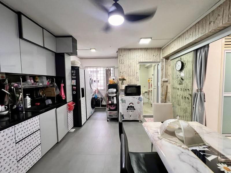 506 Choa Chu Kang Street 51, 506 Choa Chu Kang Street 51, Dairy Farm / Bukit Panjang / Choa Chu Kang, 3 Bedrooms, 1,323 sqft, HDB Flat For Sale, by Jaime Tan, 25375174 - Kitchen - PropertyGuru.com.sg