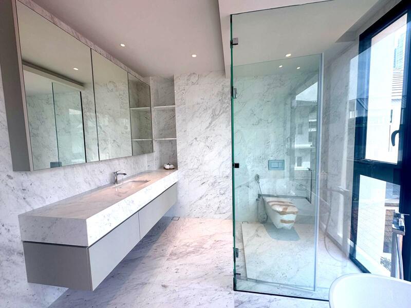 MERINO CRESCENT, Brand New Detached with Pool & Lift