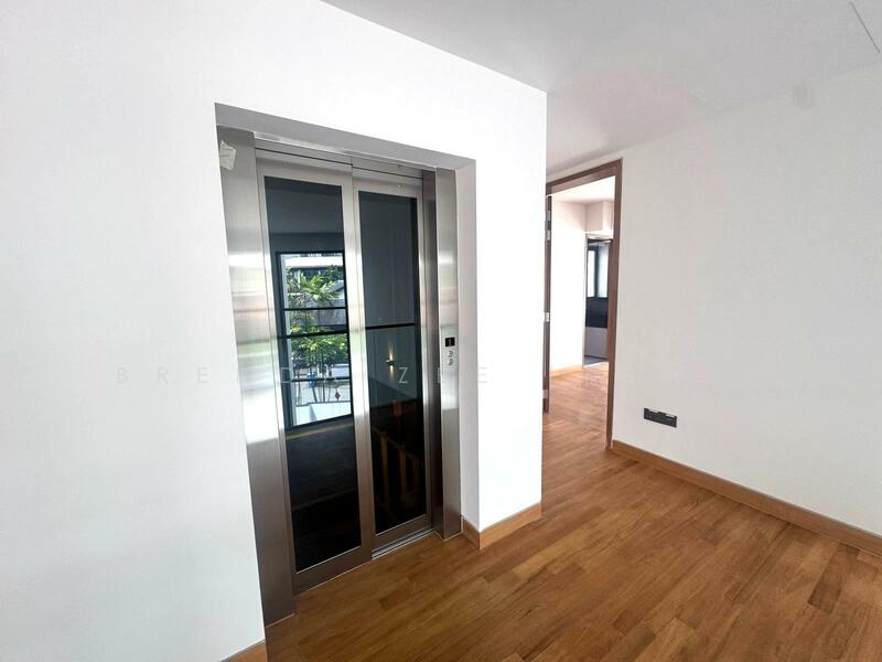 MERINO CRESCENT, Brand New Detached with Pool & Lift