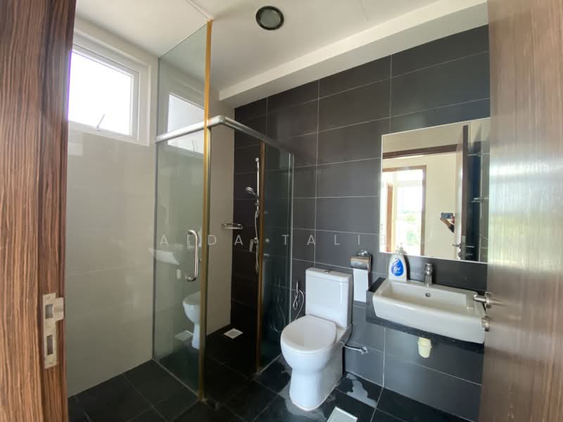 Suites @ East Coast, 171 Upper East Coast Road, 2 Bedrooms, 570 sqft, Condominium For Rent, by Aida Talib, 25375358 - PropertyGuru.com.sg