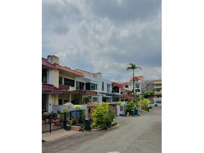 For Sale - Li Hwan Place