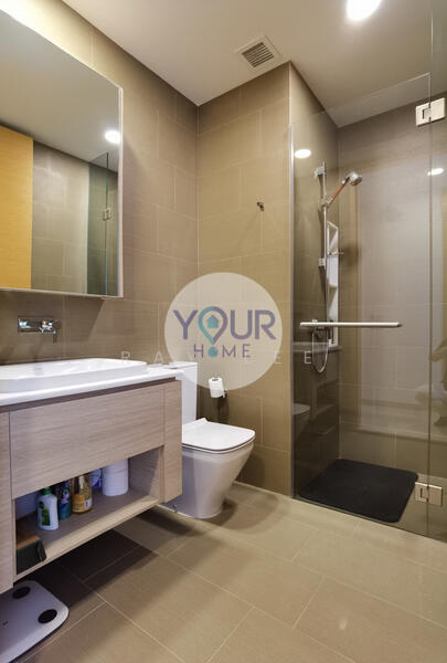 The Crest Condominium For Sale at S$ 1,888,888 | PropertyGuru Singapore