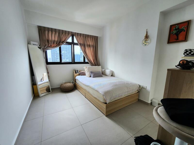 208A Clementi Avenue 6, 208A Clementi Avenue 6, Buona Vista / West Coast / Clementi New Town, 3 Bedrooms, 1,001 sqft, HDB Flat For Sale, by Josh Wei, 25375673 - PropertyGuru.com.sg