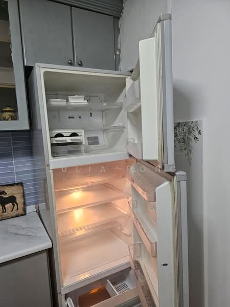 For Rent - 64 Marine Drive