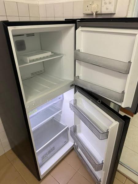 406 Tampines Street 41, 406 Tampines Street 41, Pasir Ris / Tampines, 2 Bedrooms, 818 sqft, HDB Flat For Rent, by Simon Neo, 25376394 - Interior - PropertyGuru.com.sg