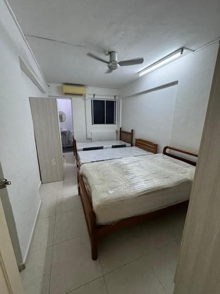 406 Tampines Street 41, 406 Tampines Street 41, Pasir Ris / Tampines, 2 Bedrooms, 818 sqft, HDB Flat For Rent, by Simon Neo, 25376394 - Bedroom - PropertyGuru.com.sg