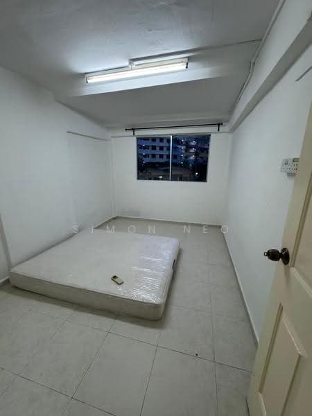 406 Tampines Street 41, 406 Tampines Street 41, Pasir Ris / Tampines, 2 Bedrooms, 818 sqft, HDB Flat For Rent, by Simon Neo, 25376394 - Bedroom - PropertyGuru.com.sg