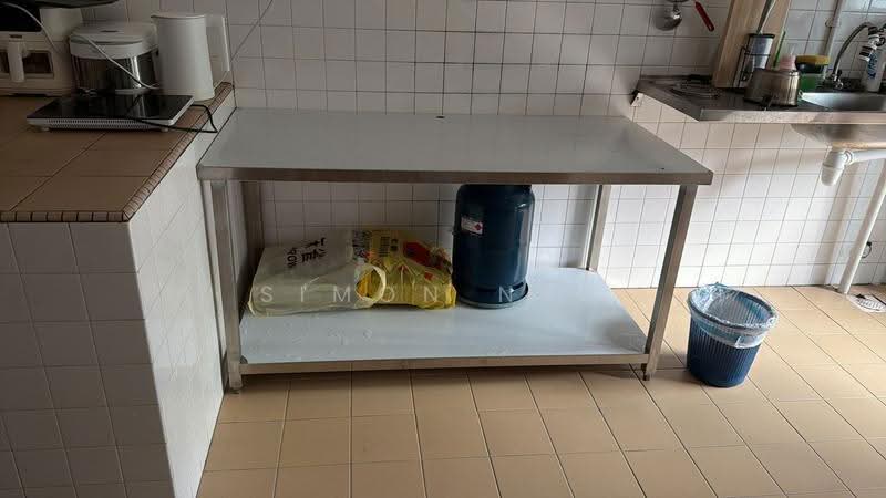 406 Tampines Street 41, 406 Tampines Street 41, Pasir Ris / Tampines, 2 Bedrooms, 818 sqft, HDB Flat For Rent, by Simon Neo, 25376394 - Kitchen - PropertyGuru.com.sg