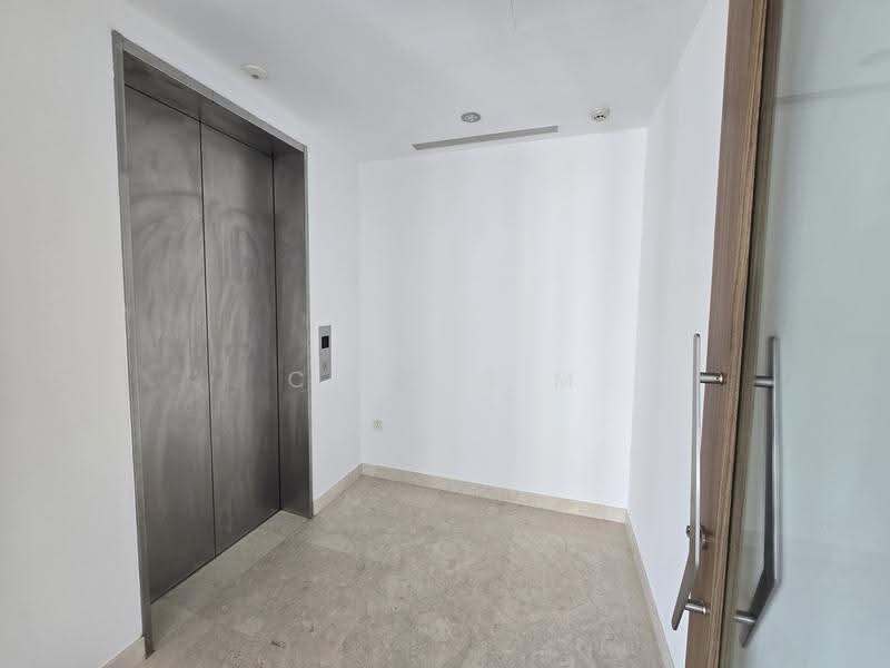 Volari, 14 Balmoral Road, Tanglin / Holland / Bukit Timah, 4 Bedrooms, 2,282 sqft, Condominium For Rent, by Chia S M, 25376827 - Entrance - PropertyGuru.com.sg