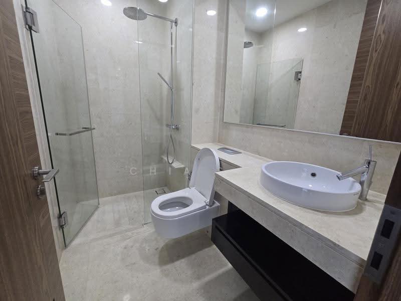 Volari, 14 Balmoral Road, Tanglin / Holland / Bukit Timah, 4 Bedrooms, 2,282 sqft, Condominium For Rent, by Chia S M, 25376827 - Bathroom - PropertyGuru.com.sg