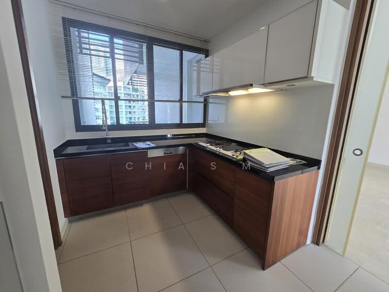 Volari, 14 Balmoral Road, Tanglin / Holland / Bukit Timah, 4 Bedrooms, 2,282 sqft, Condominium For Rent, by Chia S M, 25376827 - Kitchen - PropertyGuru.com.sg