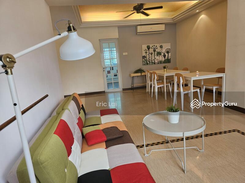 For Rent - One Tree Hill Mansions