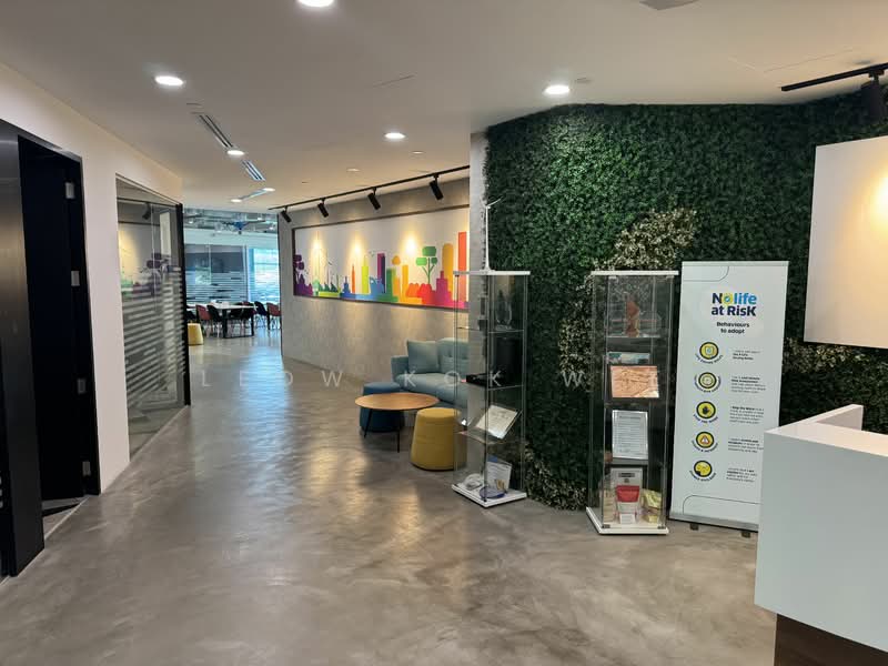 6m high MNC fitted office with meeting rooms / pantry, , 14,500 sqft, Warehouse For Rent, by Leow Kok Wee, 25377119 - CommercialGuru.com.sg