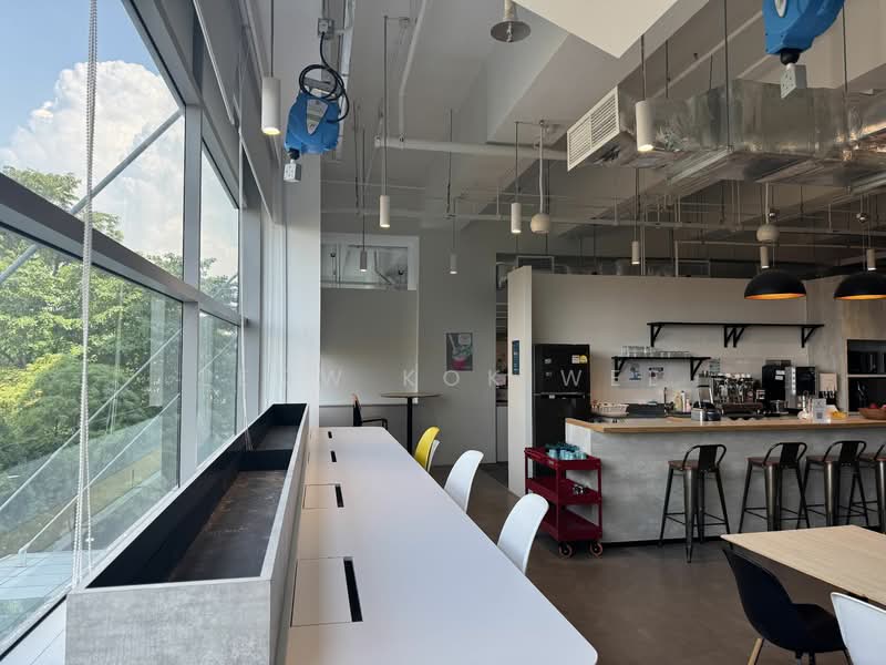 6m high MNC fitted office with meeting rooms / pantry, , 14,500 sqft, Warehouse For Rent, by Leow Kok Wee, 25377119 - CommercialGuru.com.sg