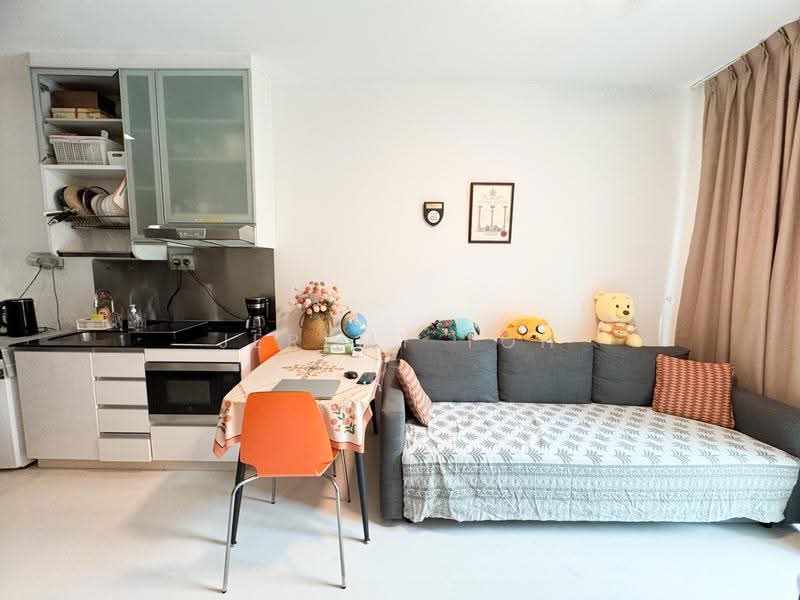 Parc Rosewood, 71 Rosewood Drive, Admiralty / Woodlands, 1 Bedroom, 431 sqft, Condominium For Rent, by Jeremy Toh, 25377644 - Living Room - PropertyGuru.com.sg