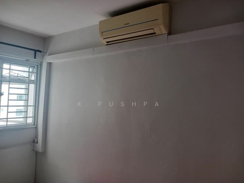 106 Ang Mo Kio Avenue 4, 106 Ang Mo Kio Avenue 4, Room Rental, 200 sqft, HDB Flat For Rent, by karu Pushpa, 25377804 - PropertyGuru.com.sg