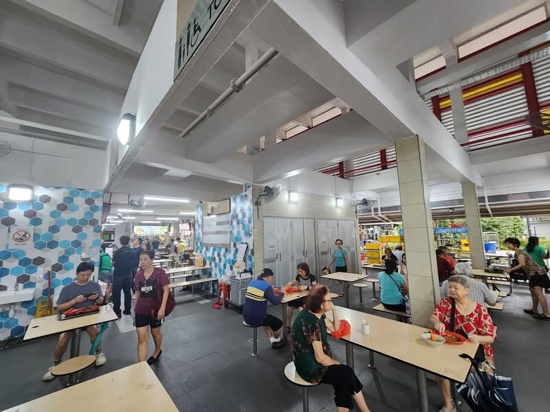 92 Lorong 4 Toa Payoh, 92 Lorong 4 Toa Payoh, 3 Bedrooms, 667 sqft, HDB Flat For Rent, by Andrew Tan, 25378042 - Hawker Centre - PropertyGuru.com.sg