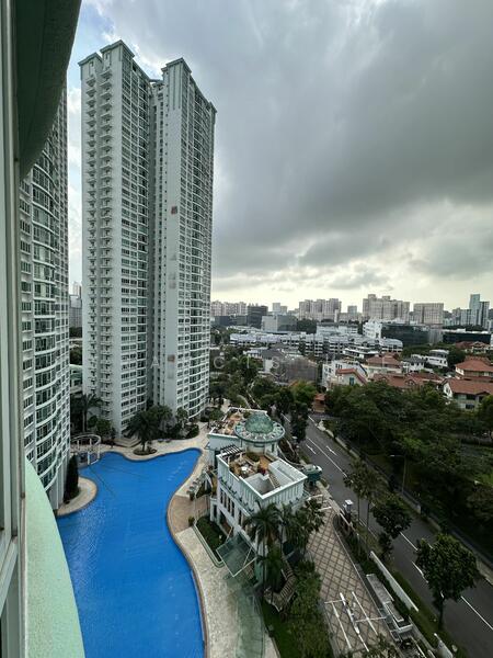 Queens, 10 Stirling Road, Alexandra / Commonwealth, Room Rental, 130 sqft, Condominium For Rent, by Francis Lee, 25378157 - PropertyGuru.com.sg