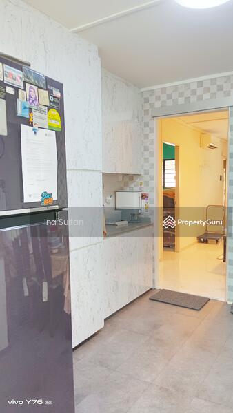 For Rent - 221 Tampines Street 24