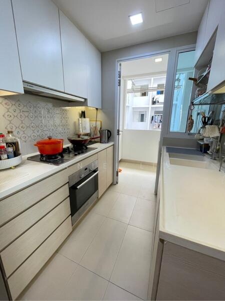 The Tampines Trilliant, 27 Tampines Central 7, 3 Bedrooms, 1,001 sqft, Executive Condominium For Rent, by Daniel Lim, 25378228 - PropertyGuru.com.sg