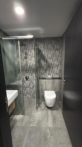 Noma : FreeHold @Guillemard Road, 331 Guillemard Road, Eunos / Geylang / Paya Lebar, 2 Bedrooms, 807 sqft, Condominium For Sale, by Kensy ., 25378845 - Bathroom - PropertyGuru.com.sg