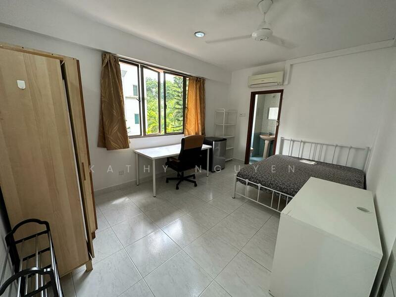 Master Bedroom in Newton. CoLiving No Landlord, Balmoral Road, Room