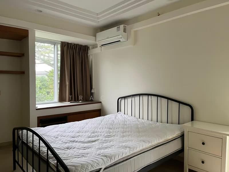 Pine Grove, 1M Pine Grove, Room Rental, 120 sqft, Condominium For Rent, by Tracy Liu, 25379522 - PropertyGuru.com.sg