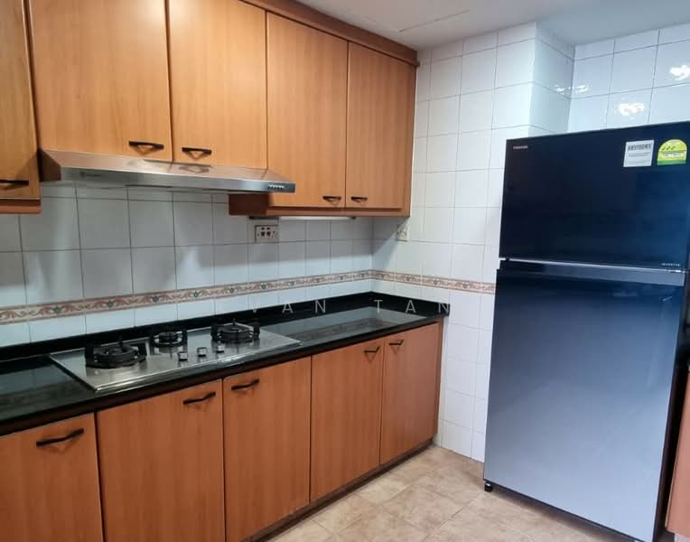 Ensuite Master Room Mins to Pasir Ris, Pasir Ris / Tampines, Room Rental, 200 sqft, Condominium For Rent, by Evan Tan, 25379536 - PropertyGuru.com.sg