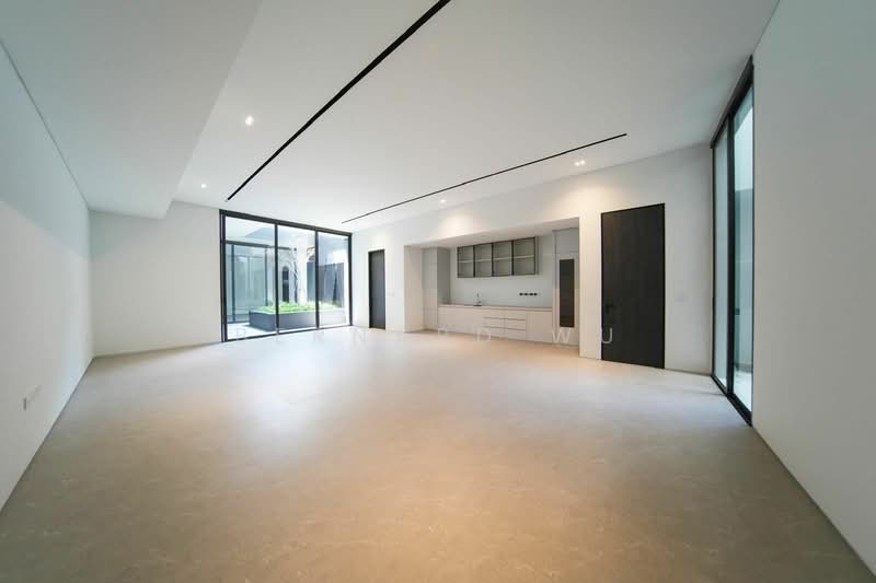 For Sale - Holland Grove Park