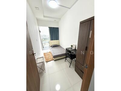 For Rent - The Centris
