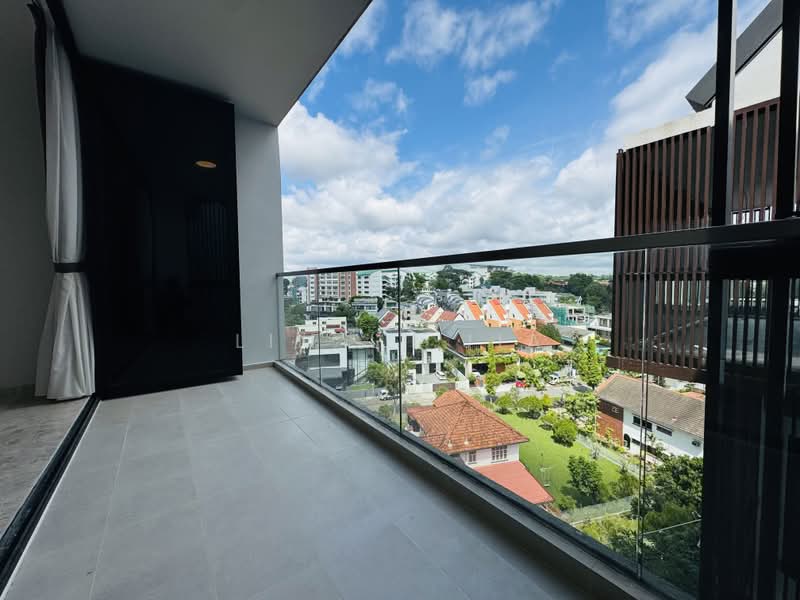 35 Gilstead, 35 Gilstead Road, 3 Bedrooms, 1,249 sqft, Apartment For Rent, by Lim Li Jia, 25379874 - PropertyGuru.com.sg