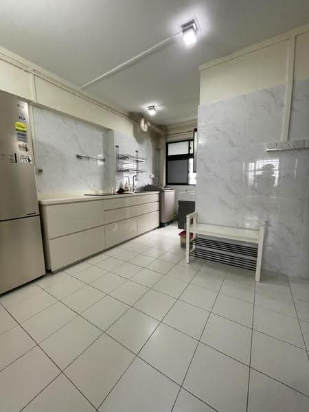513 Wellington Circle, 513 Wellington Circle, Sembawang / Yishun, 1 Bedroom, 431 sqft, HDB Flat For Rent, by Jaine Lidu, 25379975 - Kitchen - PropertyGuru.com.sg