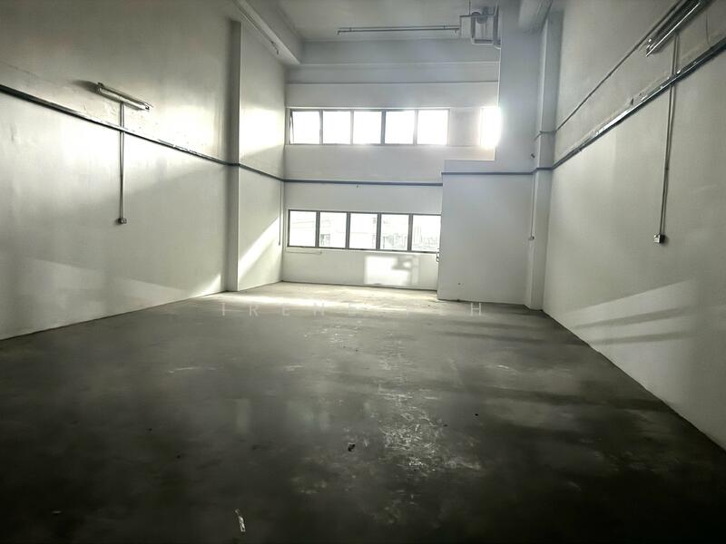 Crystal Time Building, 16 Tannery Lane, 2150 sqft, Light Industrial (B1