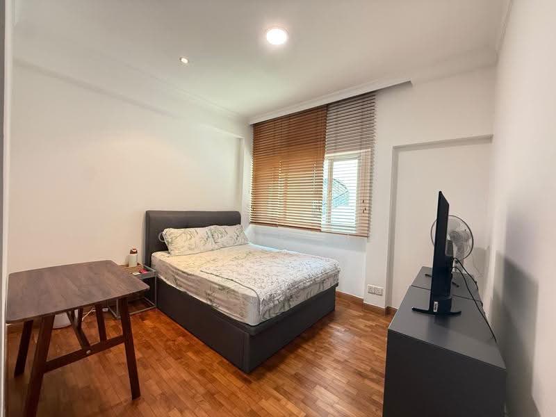 Spanish Village, 64 Farrer Road, Tanglin / Holland / Bukit Timah, 3 Bedrooms, 2,045 sqft, Condominium For Sale, by Clarie Lim, 25380247 - Bedroom - PropertyGuru.com.sg