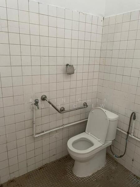 163 Bukit Merah Central, 163 Bukit Merah Central, 452 sqft, Shop / Shophouse For Sale, by Kevin Chia Huat Chew, 25380780 - CommercialGuru.com.sg