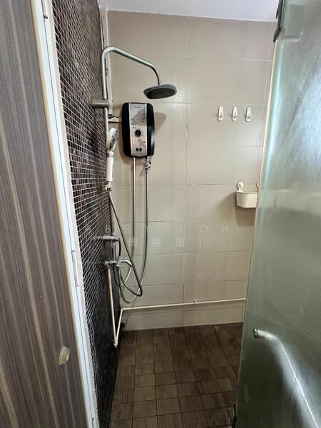 667 Choa Chu Kang Crescent, 667 Choa Chu Kang Crescent, Room Rental, 130 sqft, HDB Flat For Rent, by Abby Poh (傅鏸葿), 25381358 - PropertyGuru.com.sg
