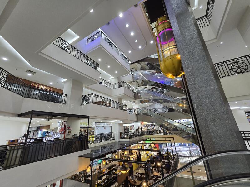Parklane Shopping Mall, 35 Selegie Road, 441 sqft, Other Retail For Sale, by Noel Yu Hanwei, 25382189 - CommercialGuru.com.sg