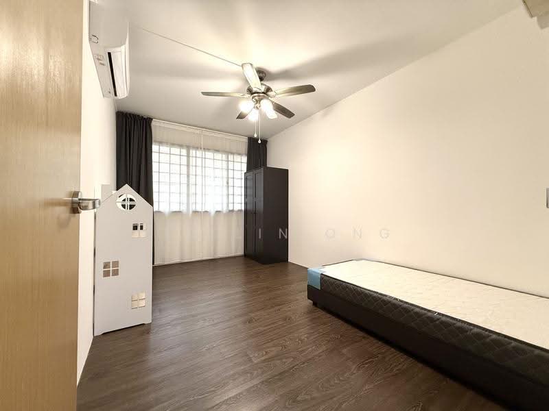 359 Hougang Avenue 5, 359 Hougang Avenue 5, Hougang / Punggol / Sengkang, 3 Bedrooms, 1,119 sqft, HDB Flat For Rent, by Jesslin Ong, 25382278 - 1st Common Bedroom - PropertyGuru.com.sg
