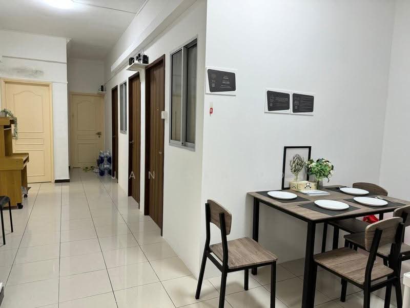 Astoria Park, 34 Lorong Mydin, Eunos / Geylang / Paya Lebar, Room Rental, 100 sqft, Condominium For Rent, by Janssen Ho, 25382615 - PropertyGuru.com.sg