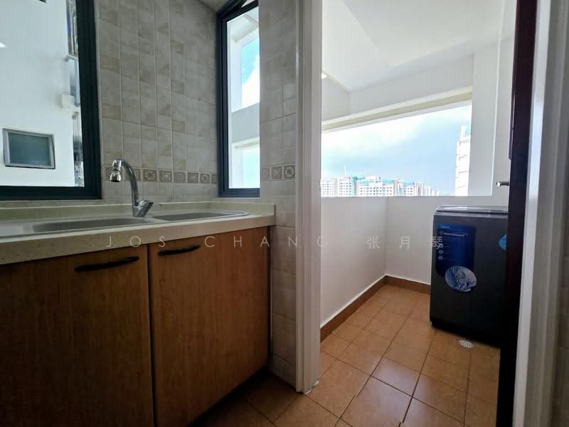 Aquarius By The Park, 5 Bedok Reservoir View, Bedok / Upper East Coast, 2 Bedrooms, 893 sqft, Condominium For Rent, by Jos Chang 张仪楠, 25382682 - PropertyGuru.com.sg