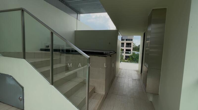 For Sale - Skies Miltonia